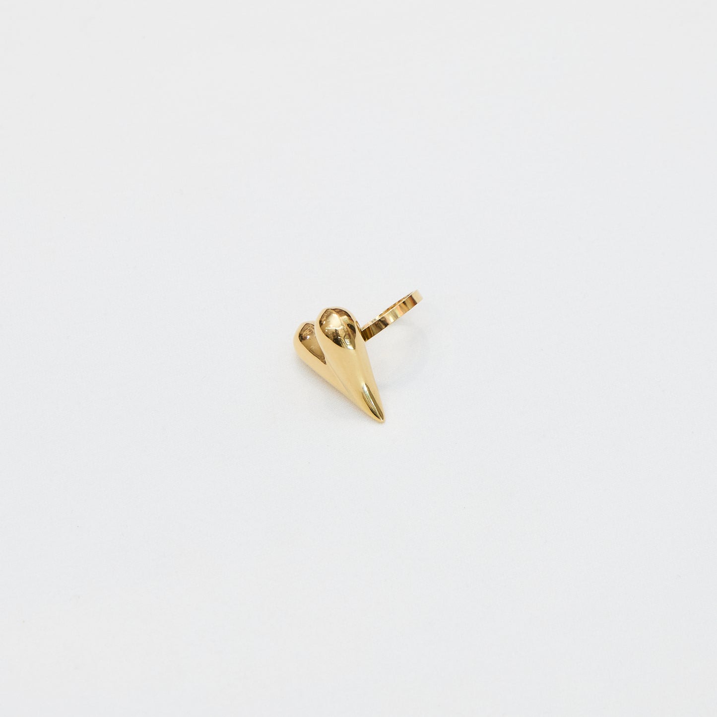 BA008