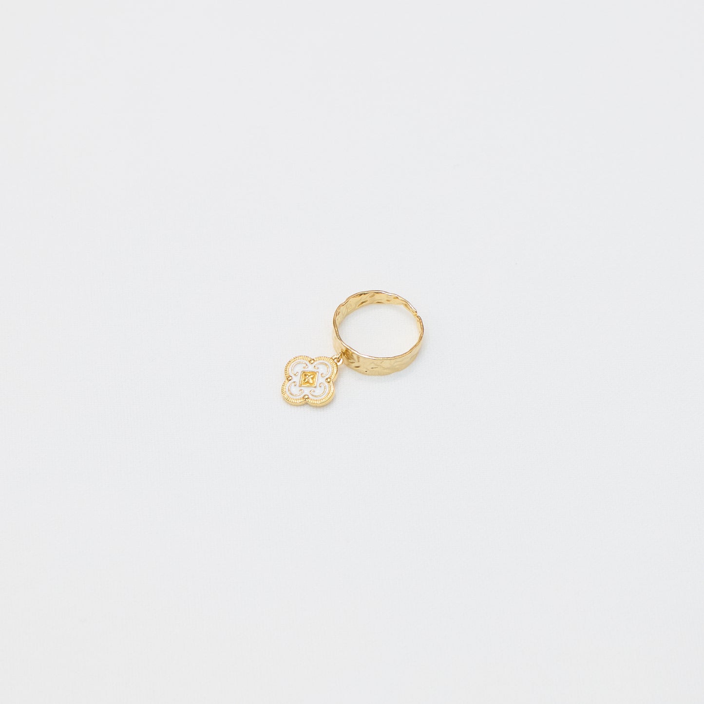BA052